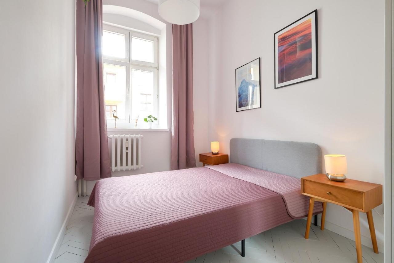 Plac Ratuszowy 50 - Old Town - 2 Sypialnie I Salon Jelenia Gora Bagian luar foto